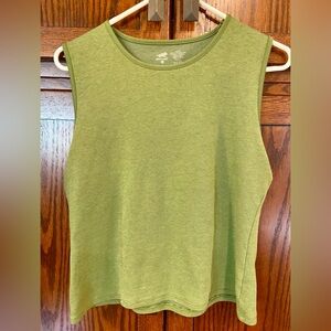 Horny Toad cropped Tank (TOAD & CO) Green, Pleated front, Women’s Large, Layer